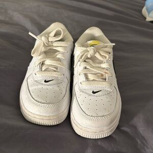 Kids/Toddler Nike’s Size 10C